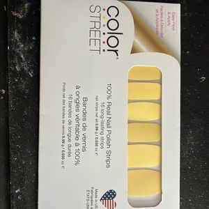 Color Street nail polish strips